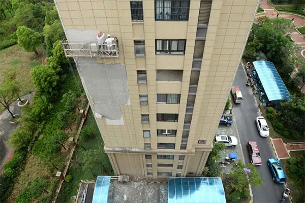 外墻真石漆附著力差導致脫落是哪里出了問題？